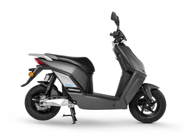 Lifan E3 E3+ (2021 - 26) (2)