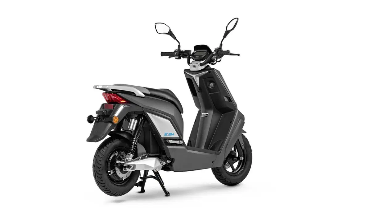 Lifan E3 E3+ (2021 - 26) (3)