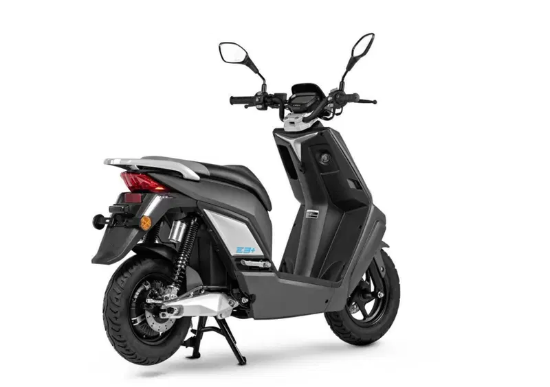 Lifan E3 E3+ (2021 - 26) (3)