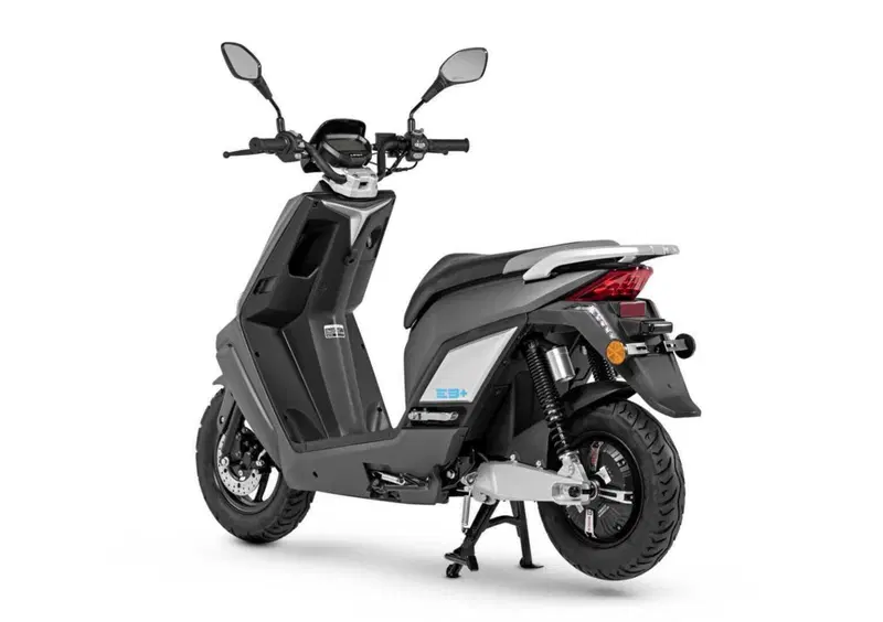 Lifan E3 E3+ (2021 - 26) (5)