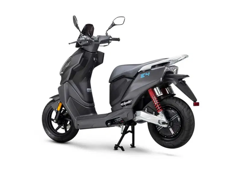 Lifan E4 E4 L1e (2021 - 26) (5)