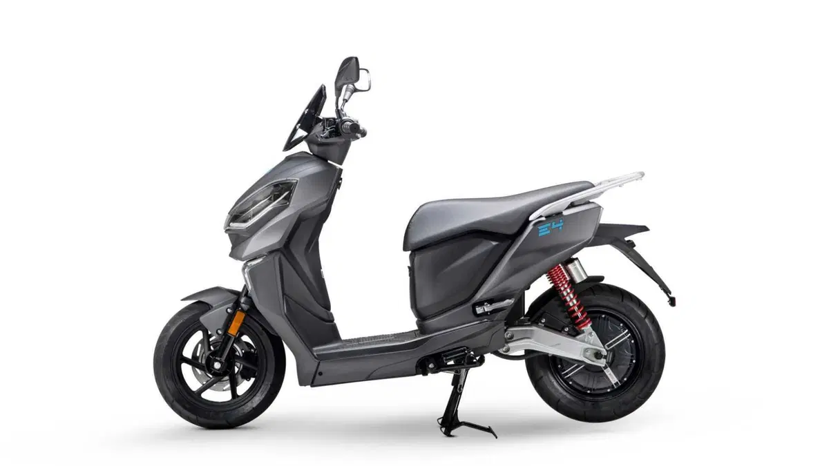 Lifan E4 E4 L1e (2021 - 26) (6)