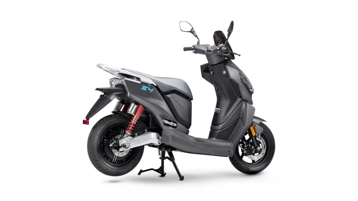 Lifan E4 E4 L1e (2021 - 26) (3)