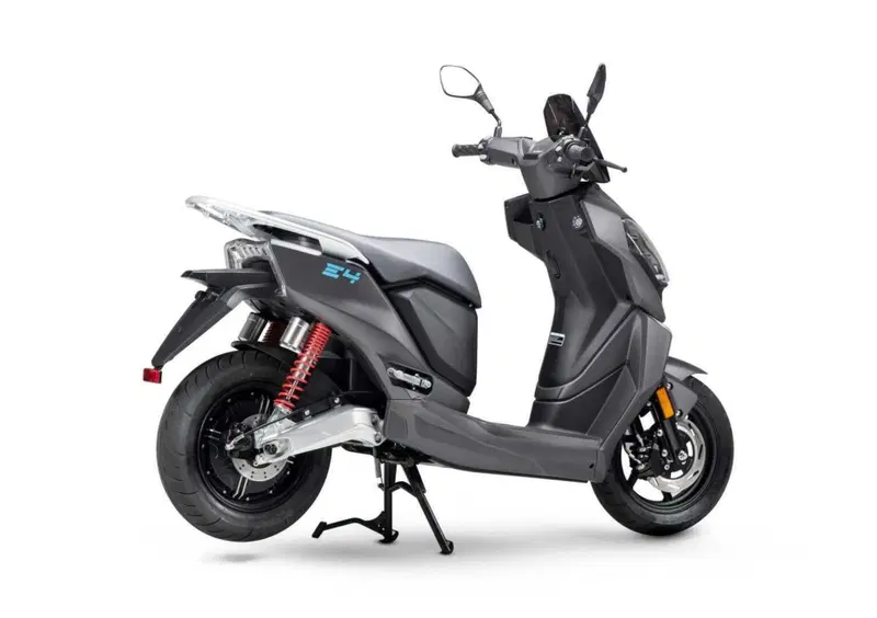 Lifan E4 E4 L1e (2021 - 26) (3)