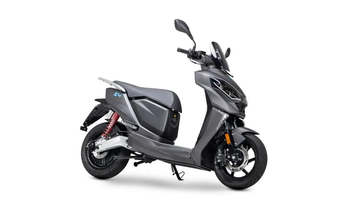 Lifan E4 E4 L3e Doppia Batteria (2021 - 26) (9)