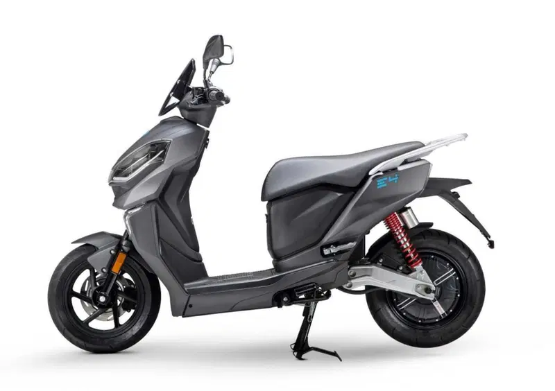 Lifan E4 E4 L3e Doppia Batteria (2021 - 26) (6)