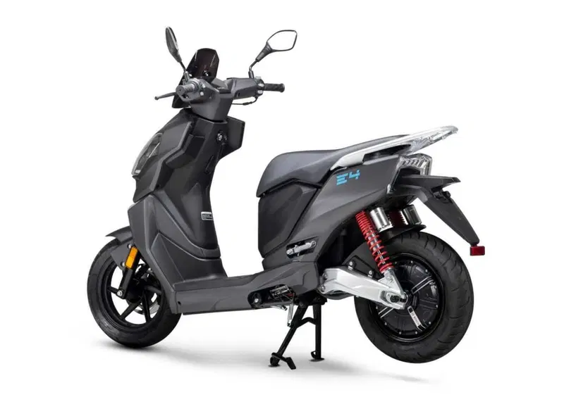 Lifan E4 E4 L3e Doppia Batteria (2021 - 26) (5)