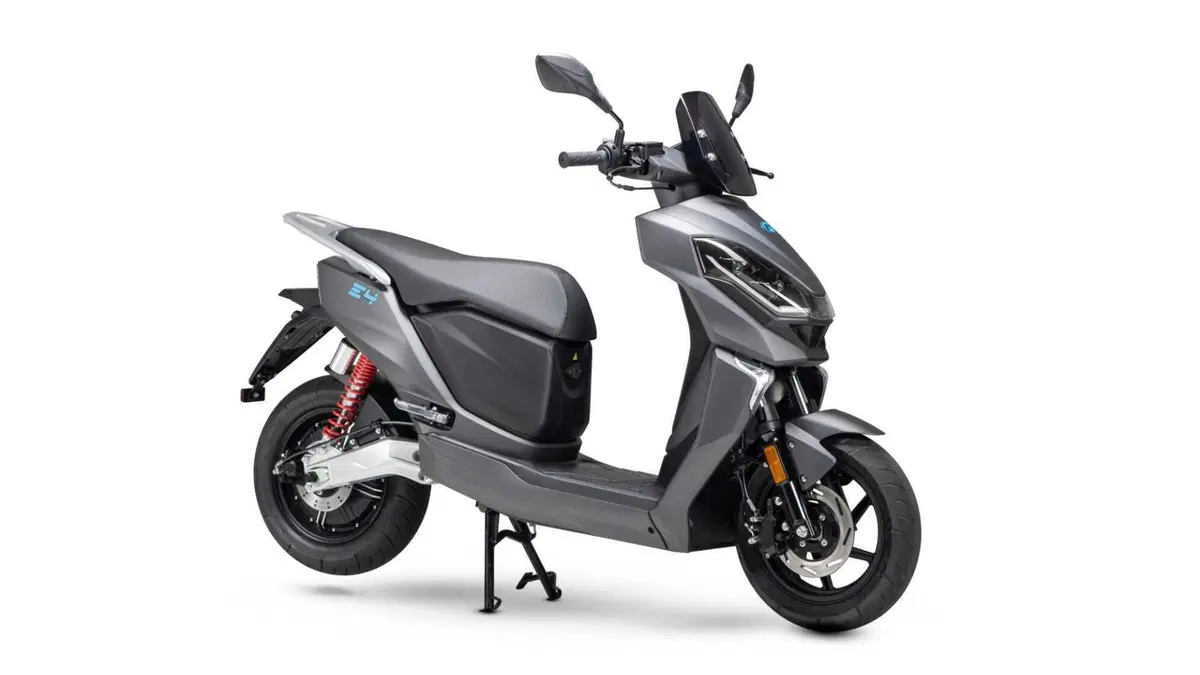 Lifan E4 E4 L3e Doppia Batteria (2021 - 26)