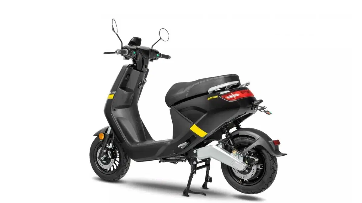 Motron Motorcycles Voltz Voltz (2021 - 26) (3)