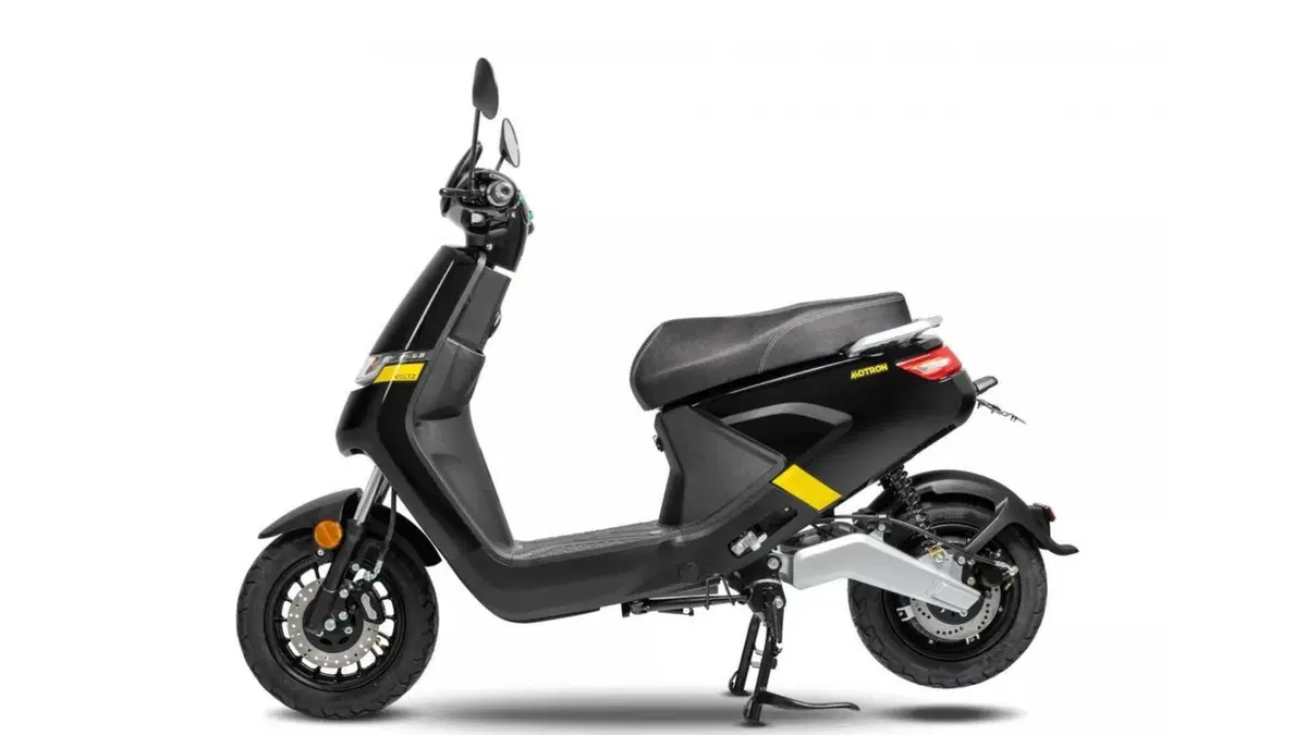 Motron Motorcycles Voltz Voltz (2021 - 26) (5)