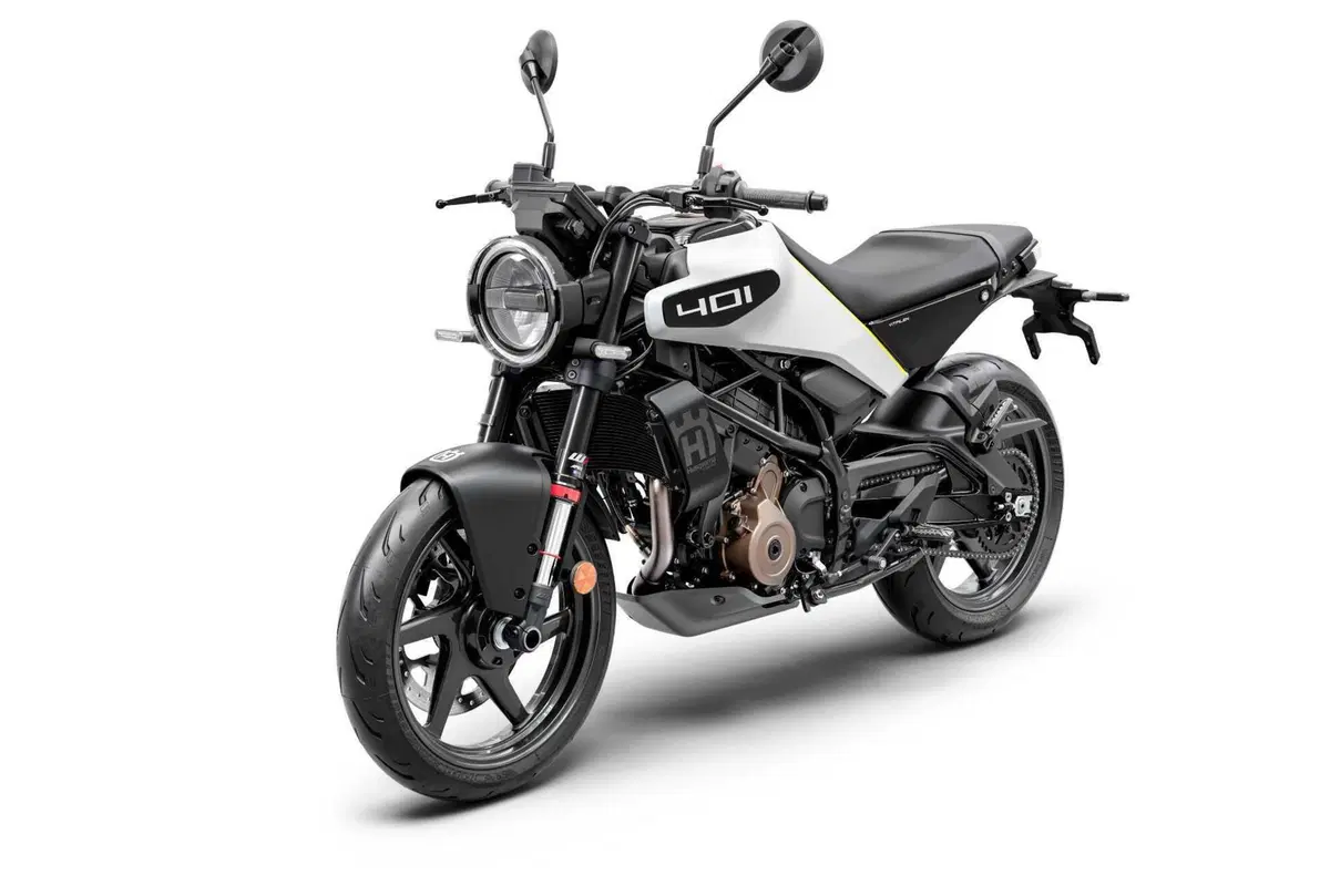 Nuove Husqvarna Vitpilen e Svartpilen 2024 (5)