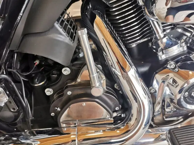 Harley-Davidson 107 Road King (2017) - FLHR (6)