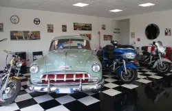 75 Garage