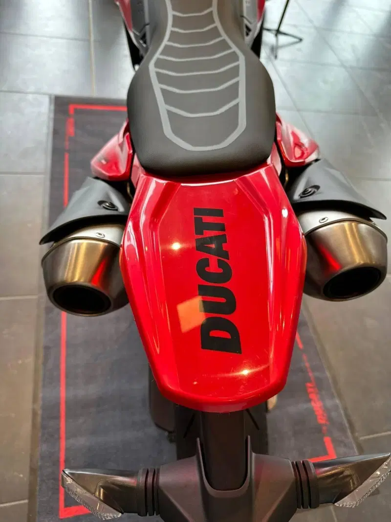 Ducati Hypermotard 698 Mono (2024 - 26) (8)