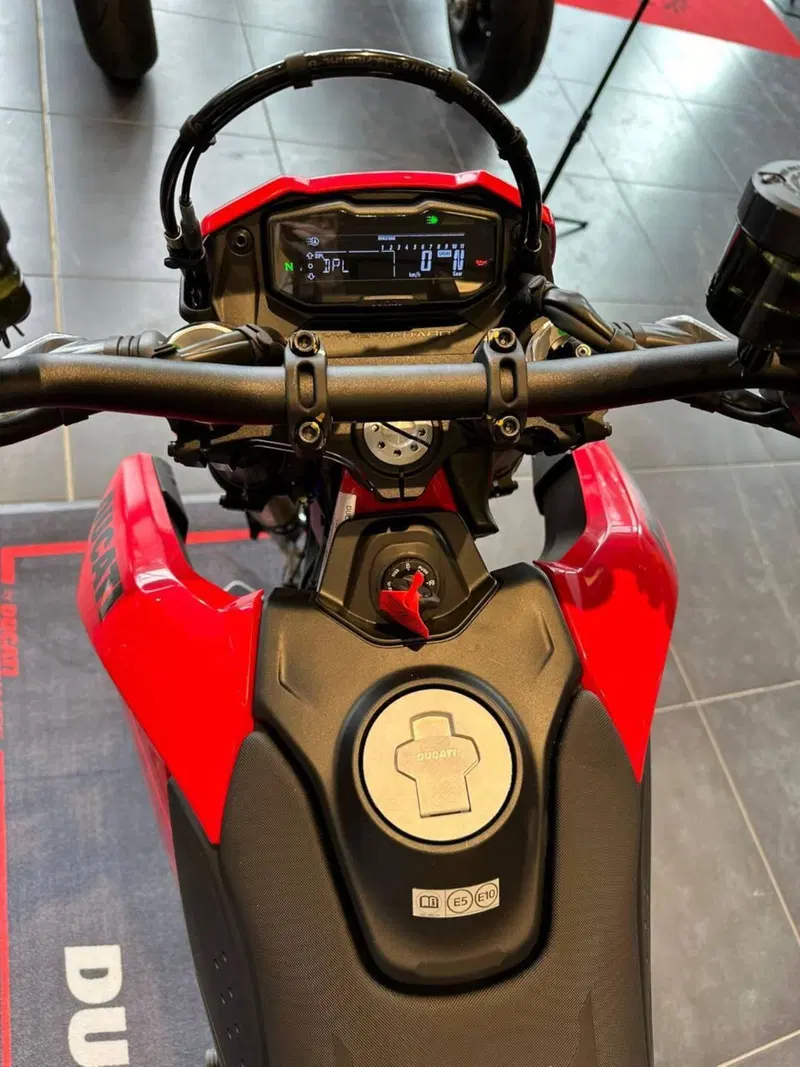 Ducati Hypermotard 698 Mono (2024 - 26) (10)