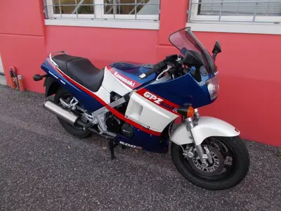Kawasaki GPZ600R d'epoca
