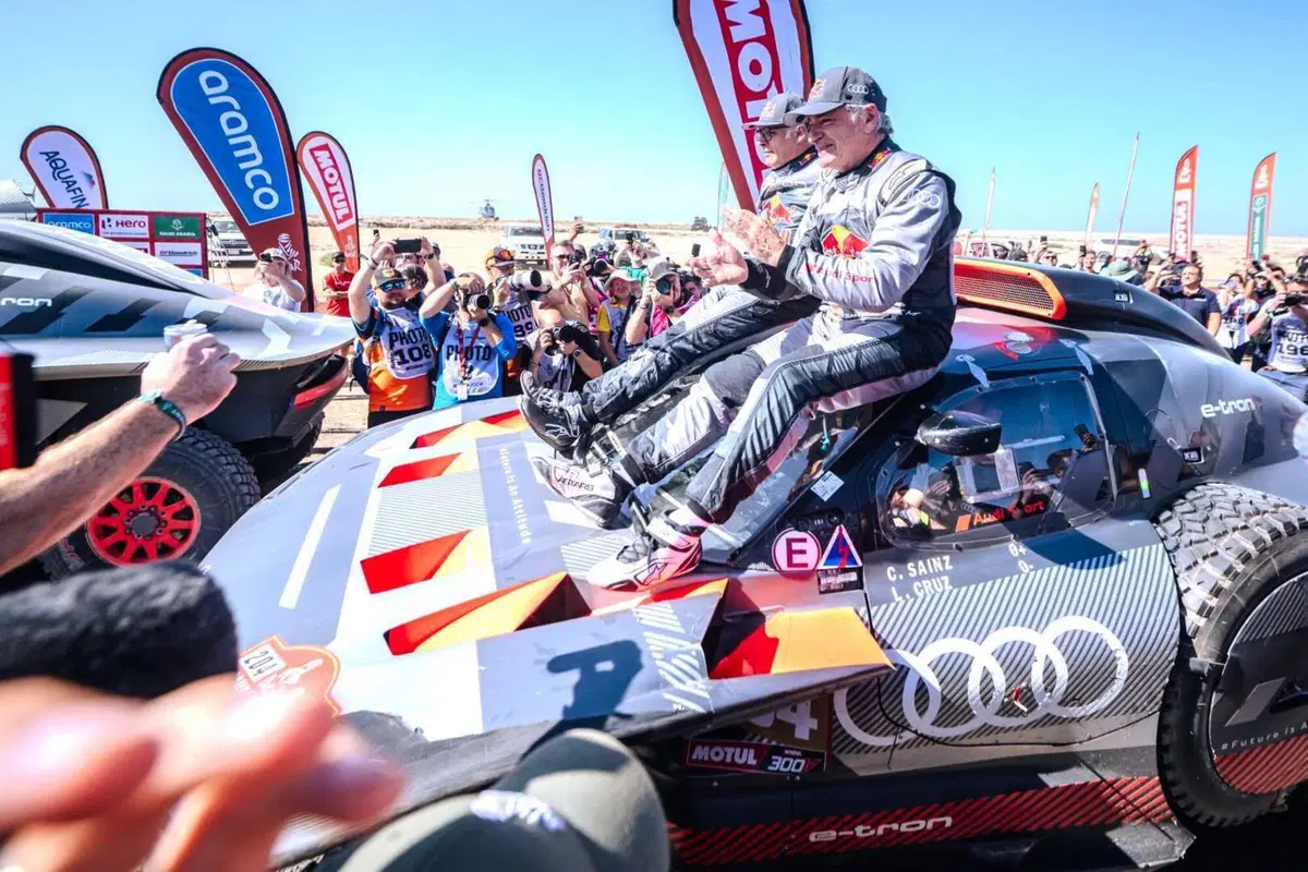 Dakar 24. Finale. Carlos Sainz, il Padrone del Destino. Oltre Audi [GALLERY e VIDEO] (28)