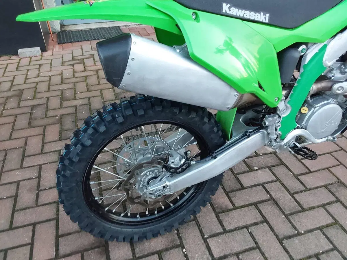 Kawasaki KX450F (2022) (5)