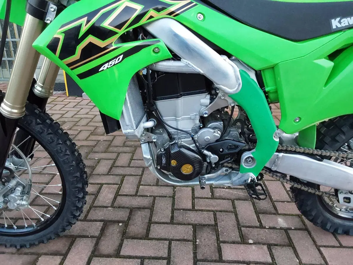 Kawasaki KX450F (2022) (4)