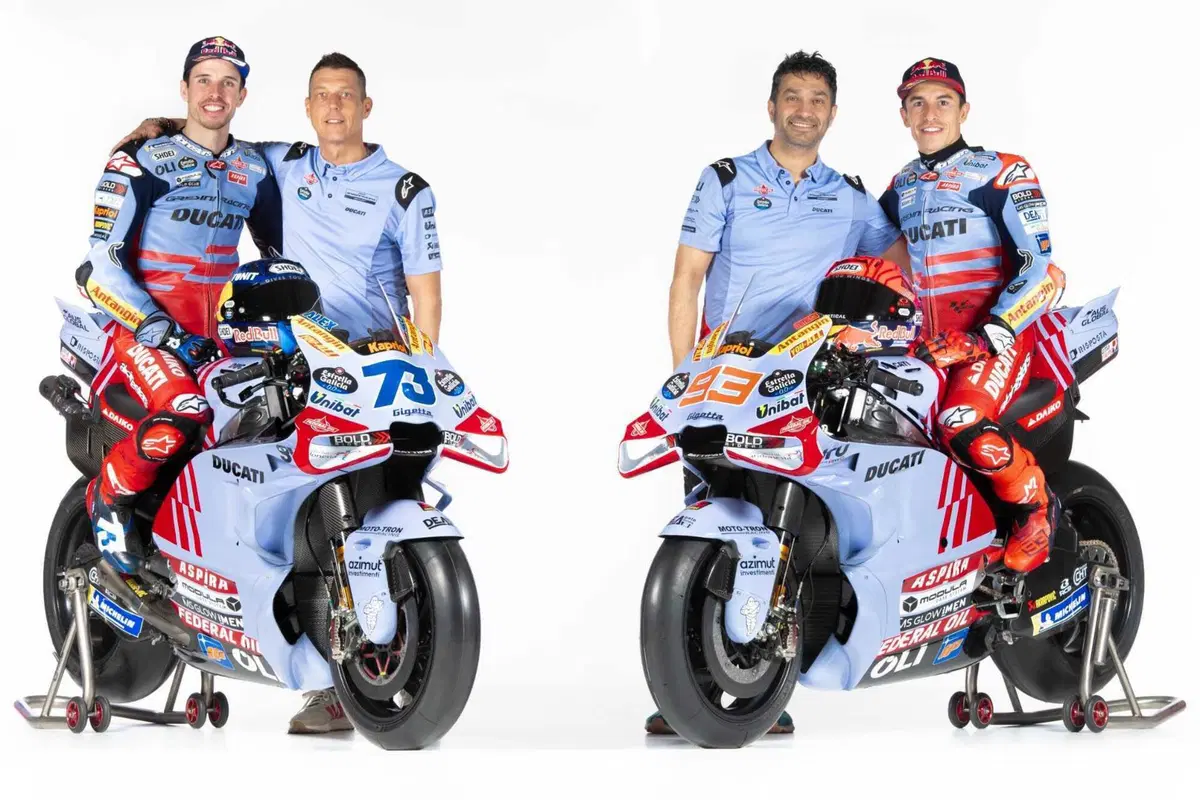 Marc Marquez con la Ducati del team Gresini (15)