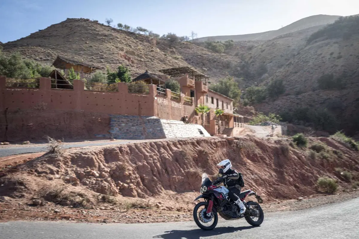 Ducati DesertX Rally TEST: 110 cavalli in fuoristrada sono troppi? Ecco la risposta (4)