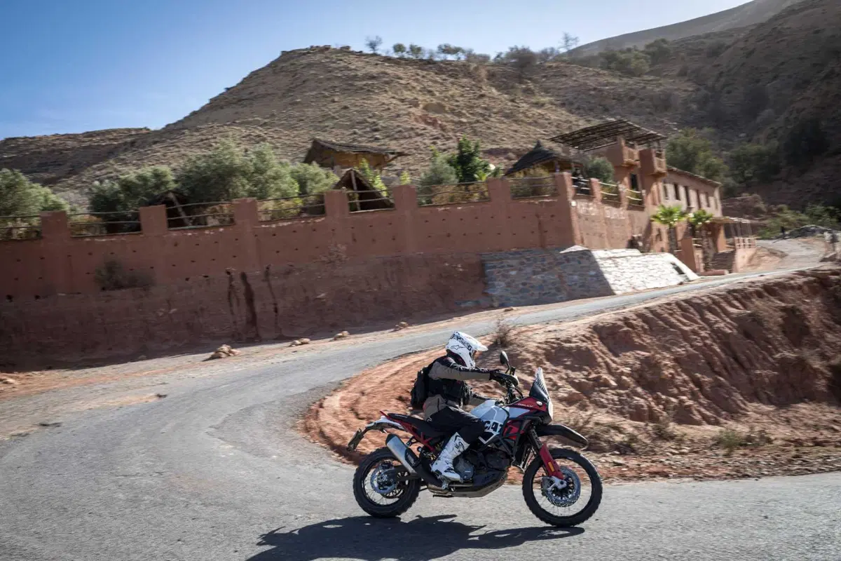 Ducati DesertX Rally TEST: 110 cavalli in fuoristrada sono troppi? Ecco la risposta (5)