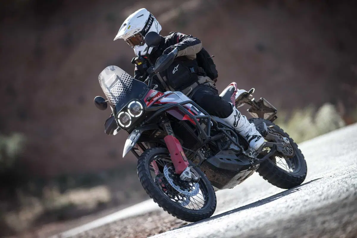 Ducati DesertX Rally TEST: 110 cavalli in fuoristrada sono troppi? Ecco la risposta (2)