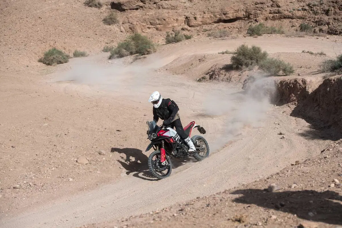 Ducati DesertX Rally TEST: 110 cavalli in fuoristrada sono troppi? Ecco la risposta (23)
