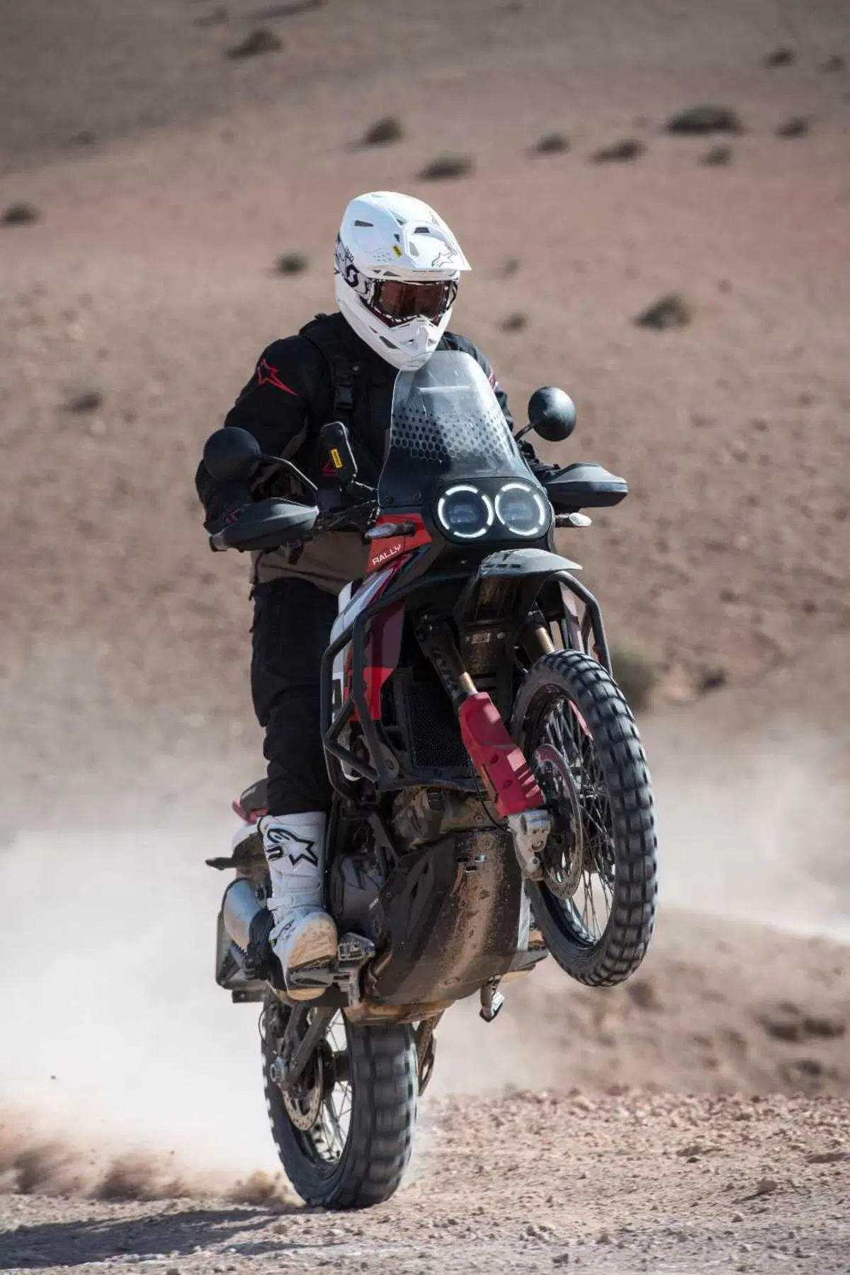 Ducati DesertX Rally TEST: 110 cavalli in fuoristrada sono troppi? Ecco la risposta (25)