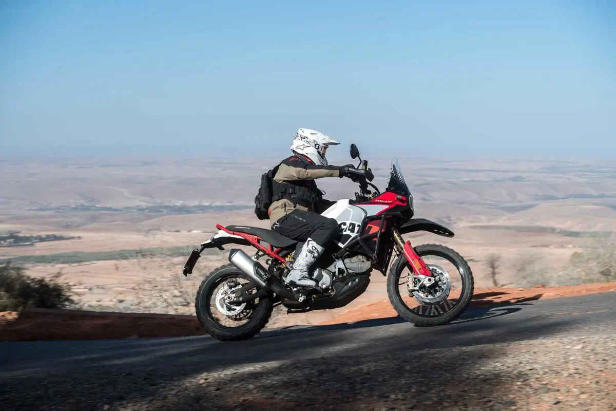Ducati DesertX Rally TEST: 110 cavalli in fuoristrada sono troppi? Ecco la risposta (27)