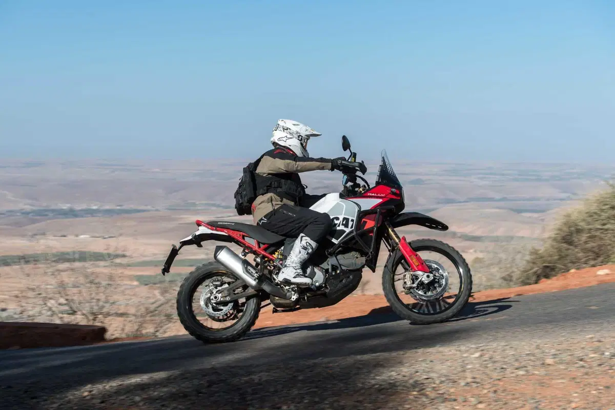 Ducati DesertX Rally TEST: 110 cavalli in fuoristrada sono troppi? Ecco la risposta (28)