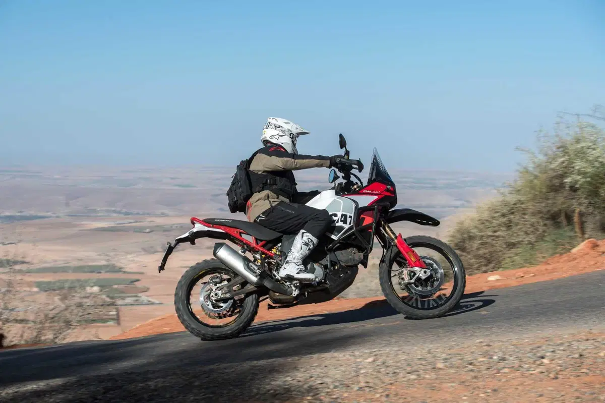 Ducati DesertX Rally TEST: 110 cavalli in fuoristrada sono troppi? Ecco la risposta (29)