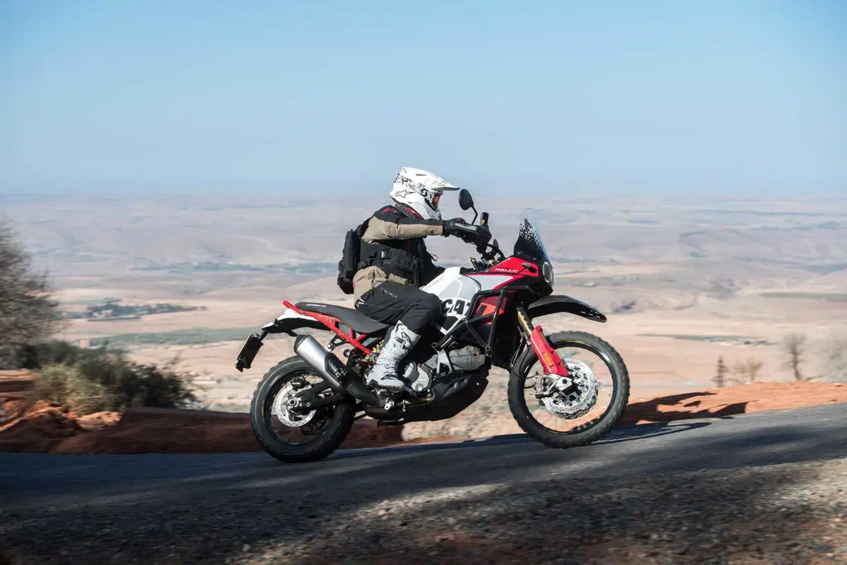 Ducati DesertX Rally TEST: 110 cavalli in fuoristrada sono troppi? Ecco la risposta (30)