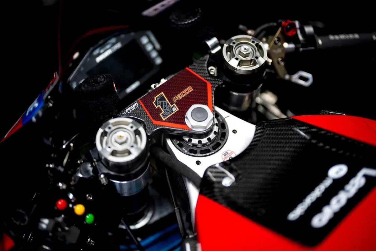 MotoGP 2024. Ecco le nuove GP24 Ducati: Pecco Bagnaia ed Enea Bastianini sono pronti! [GALLERY] (6)