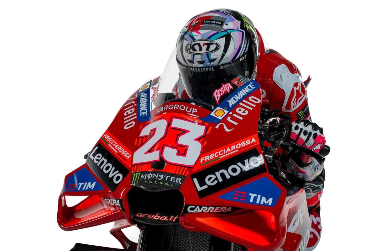 MotoGP 2024. Ecco le nuove GP24 Ducati: Pecco Bagnaia ed Enea Bastianini sono pronti! [GALLERY] (19)