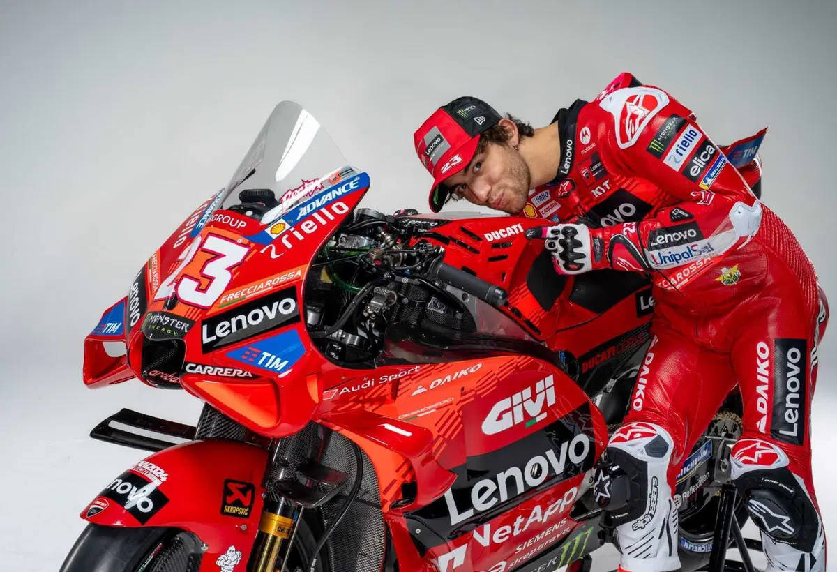 MotoGP 2024. Ecco le nuove GP24 Ducati: Pecco Bagnaia ed Enea Bastianini sono pronti! [GALLERY] (22)