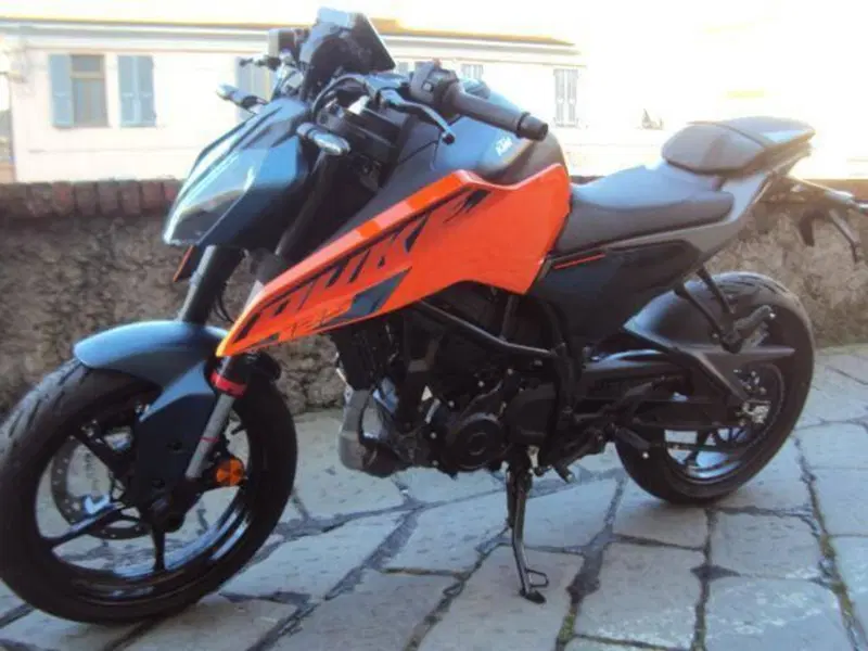 KTM 125 Duke (2024 - 25) (2)