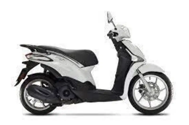 Piaggio Liberty 125 S (2025 - 26) (4)