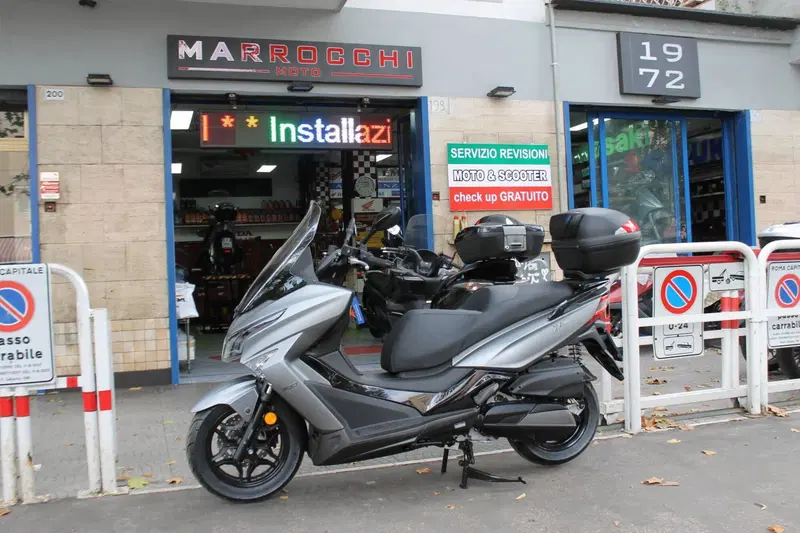 Kymco X-Town 300i (2021 - 24) (5)