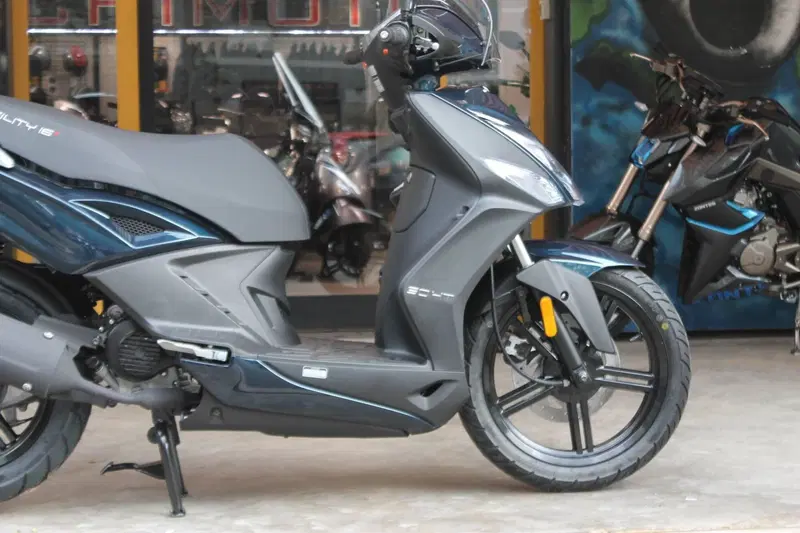 Kymco Agility 50 R16 + (2021 - 26) (3)