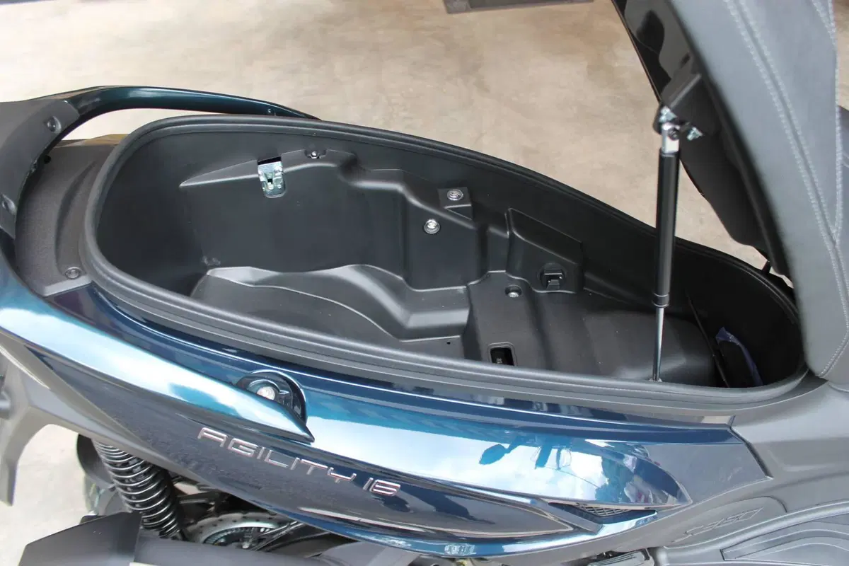 Kymco Agility 350i NN R16 (2023 - 26) (8)