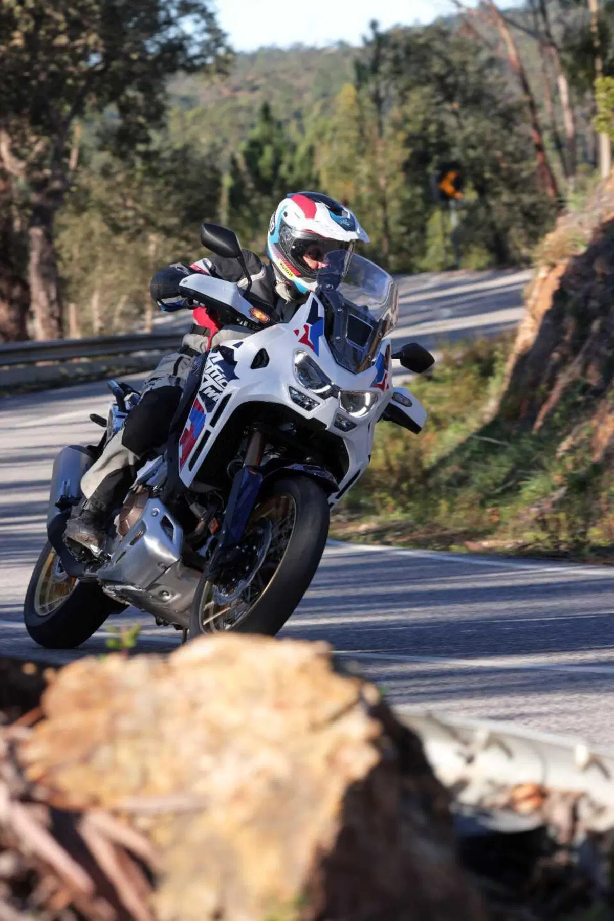 Honda Africa Twin Adventure Sports 2024 TEST: su strada è LA PIU' BELLA Africa di sempre! Ma in off? (6)