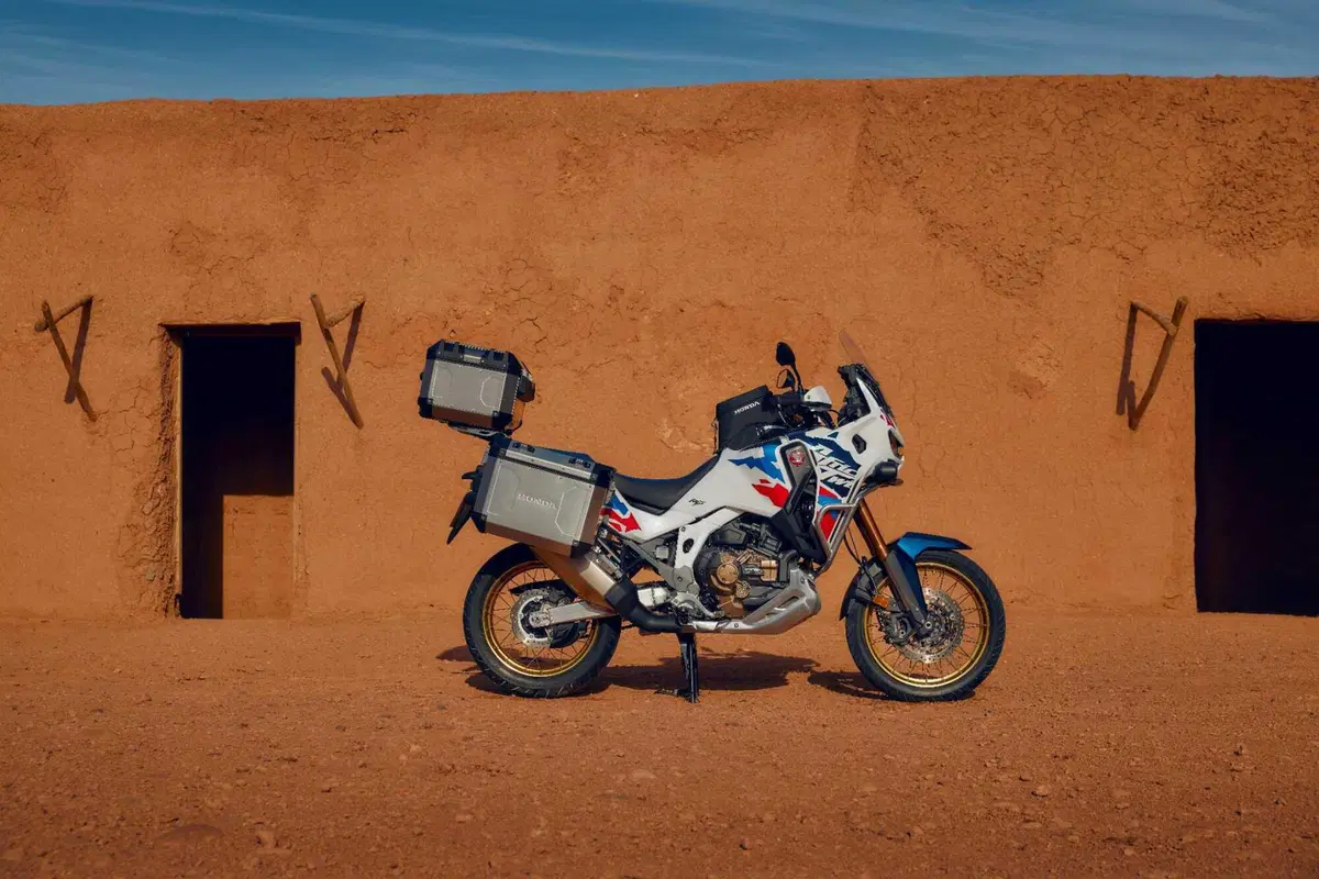 Honda Africa Twin Adventure Sports 2024 TEST: su strada è LA PIU' BELLA Africa di sempre! Ma in off? (21)