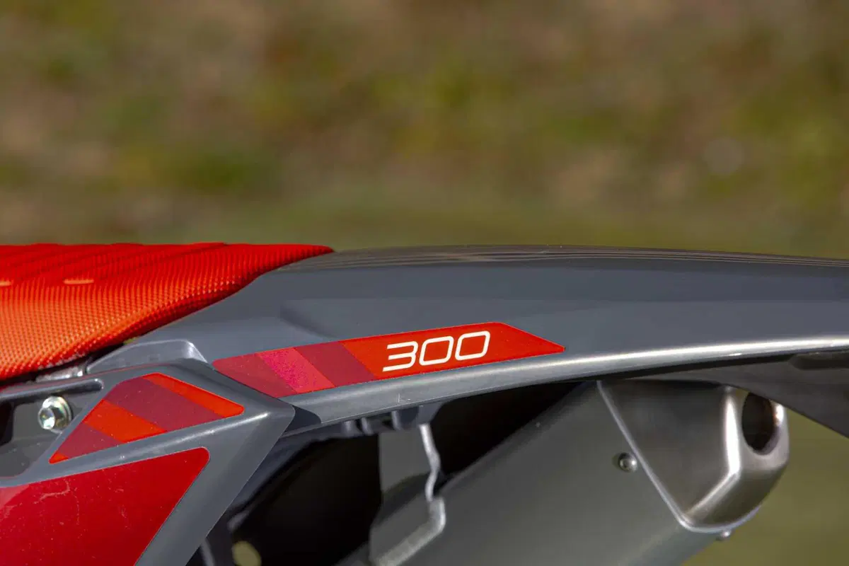 Il Futuro dell'Enduro è Italiano e Potente! Fantic Motor XE300 e XEF310 2024 TEST [VIDEO e GALLERY] (82)