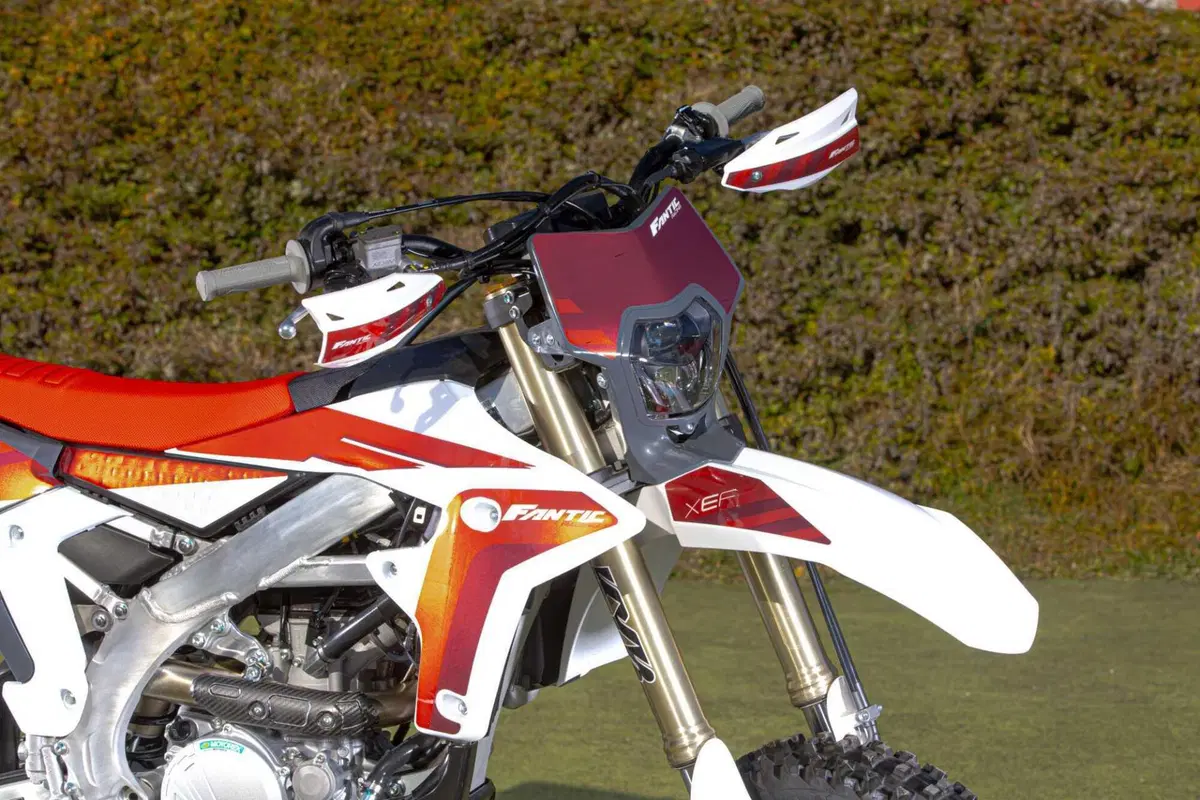 Il Futuro dell'Enduro è Italiano e Potente! Fantic Motor XE300 e XEF310 2024 TEST [VIDEO e GALLERY] (109)