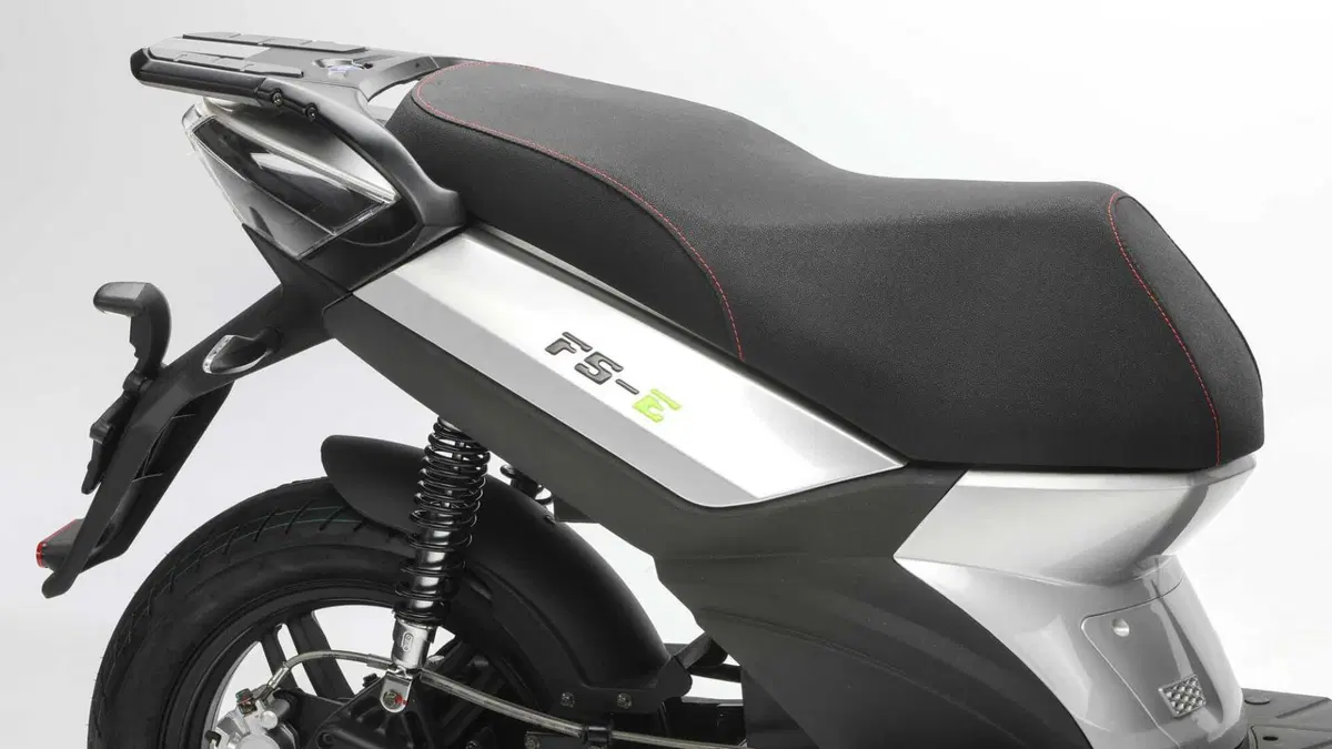 FD Motors F5-E F5-E (2020 - 26) (5)