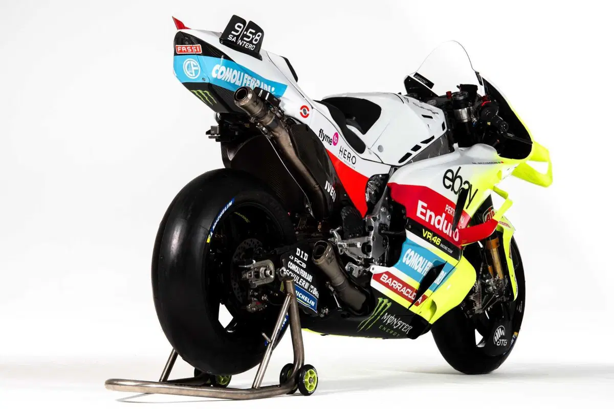 MotoGP 2024, presentato il VR46 Racing Team: le Ducati di Bezzecchi e Di Giannantonio [GALLERY] (18)