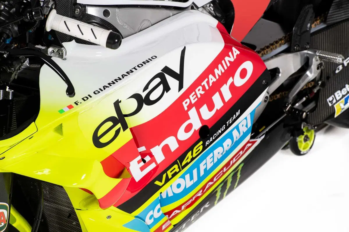 MotoGP 2024, presentato il VR46 Racing Team: le Ducati di Bezzecchi e Di Giannantonio [GALLERY] (20)