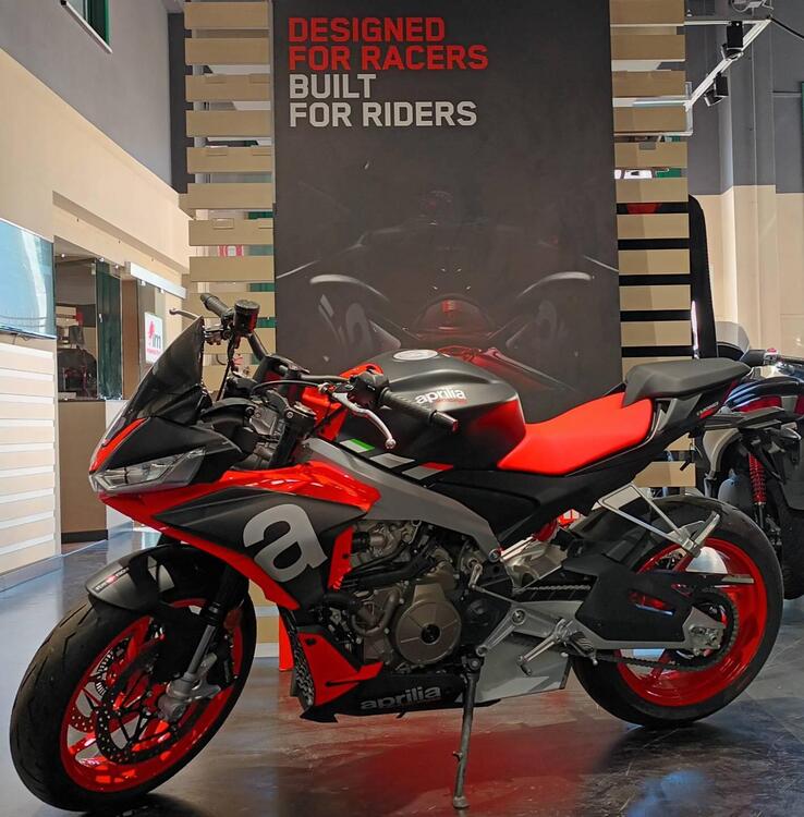 Aprilia Tuono 660 (2021 - 24)