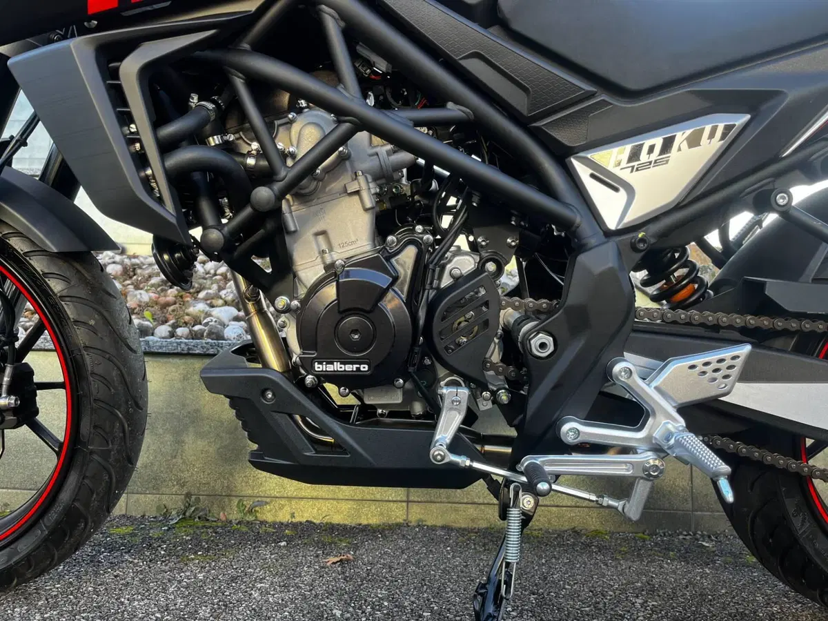 Swm Hoku 125 (2023 - 25) (4)